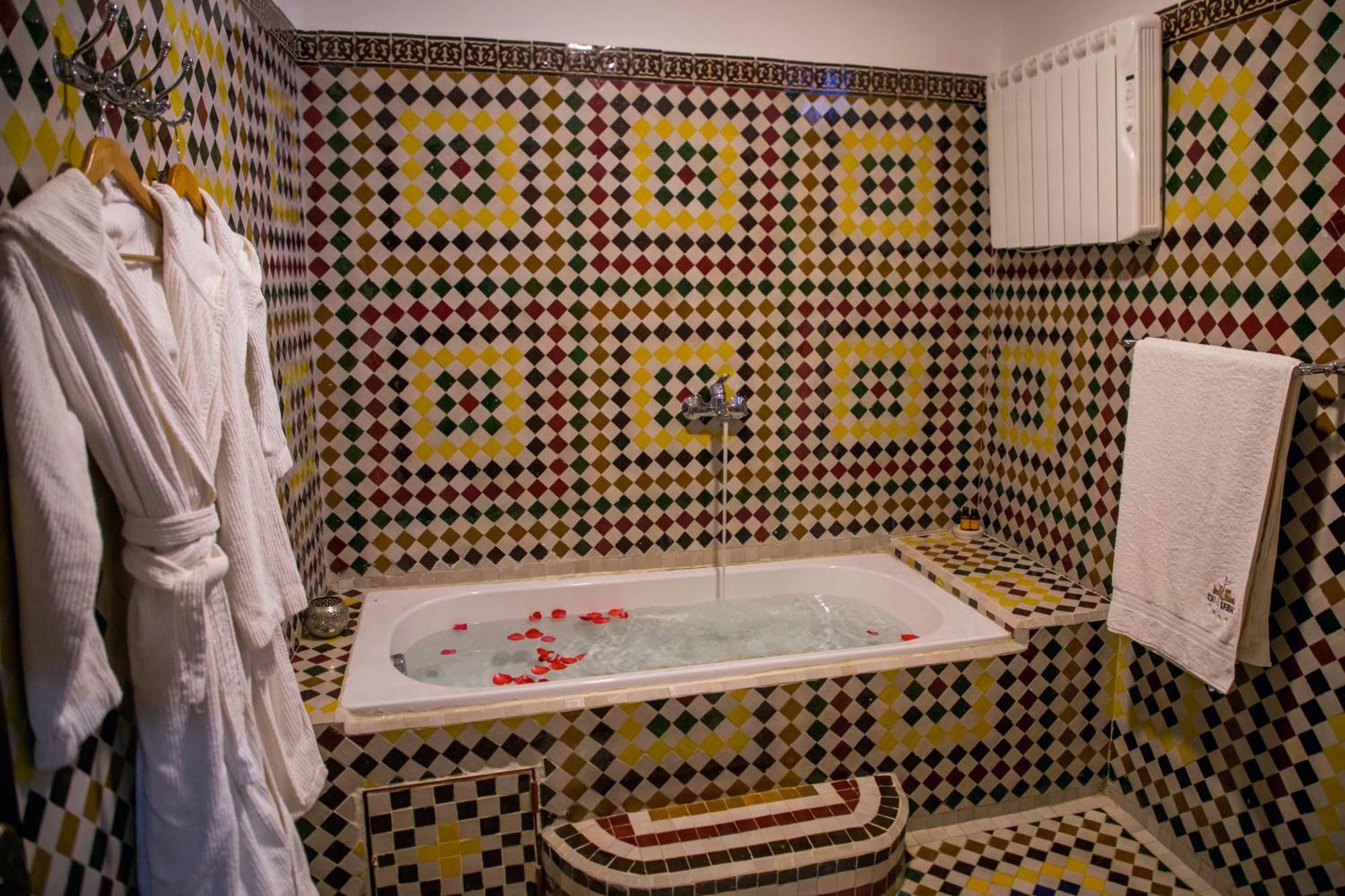 Ksar Elkabbaba Kasbah & Spa Skoura Exteriör bild